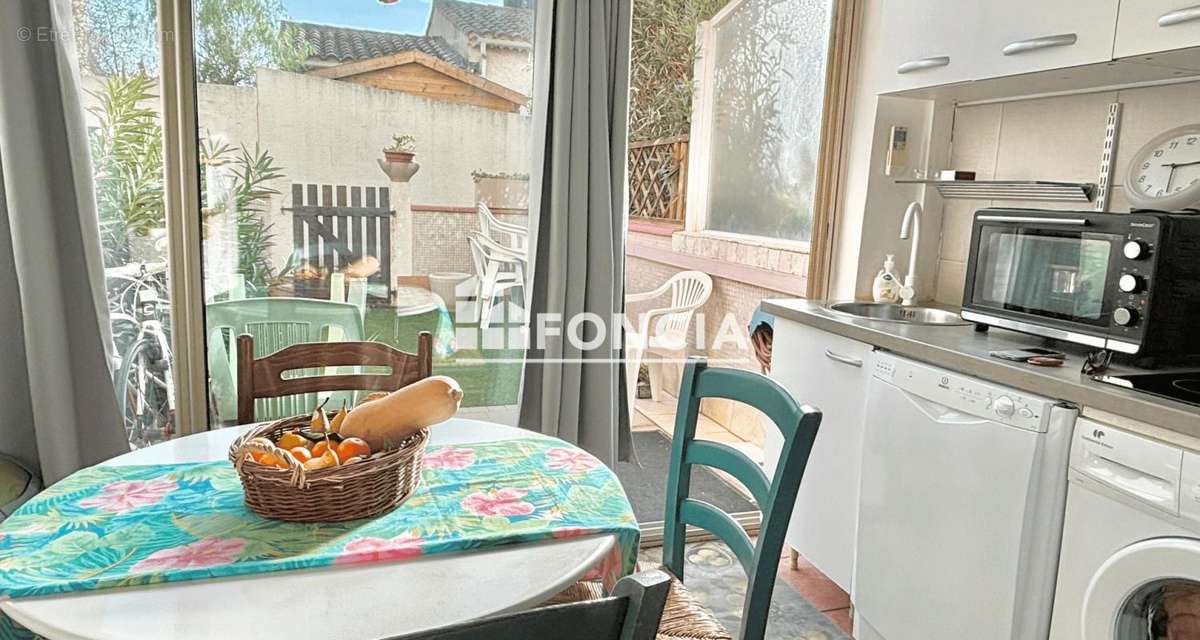 Appartement à LA LONDE-LES-MAURES