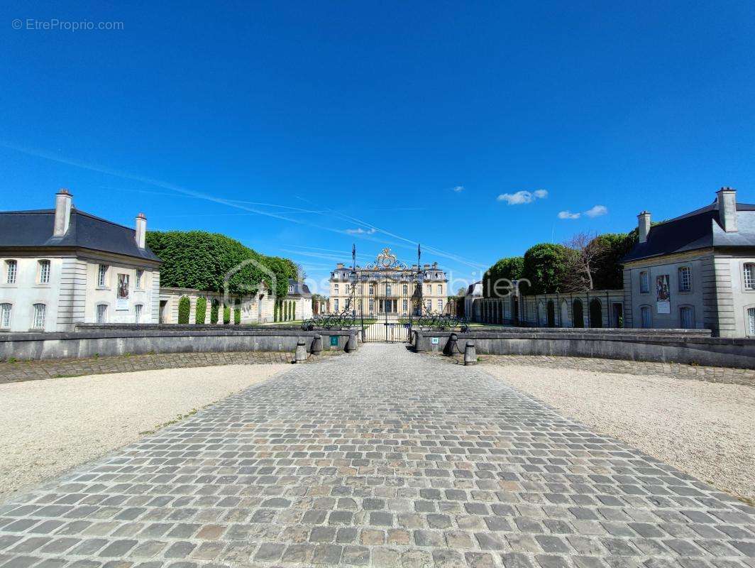 Appartement à CHAMPS-SUR-MARNE