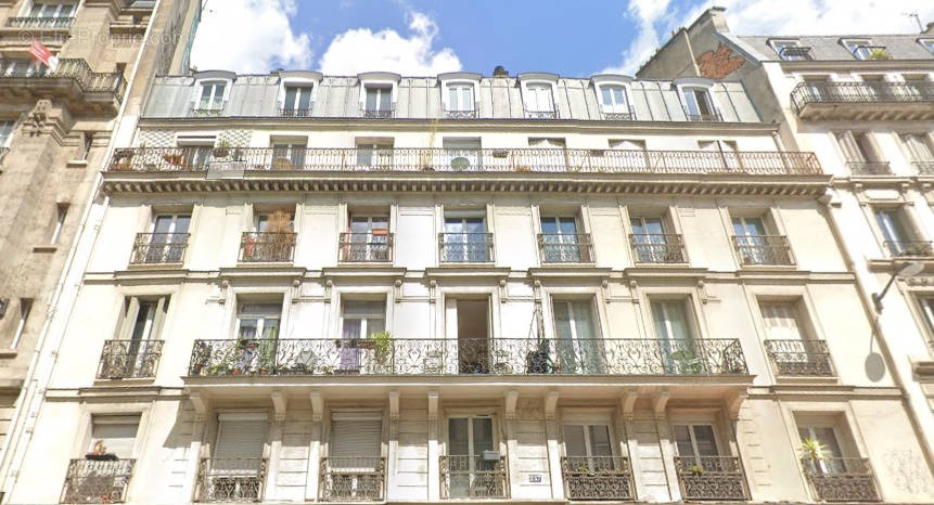 Appartement à PARIS-10E