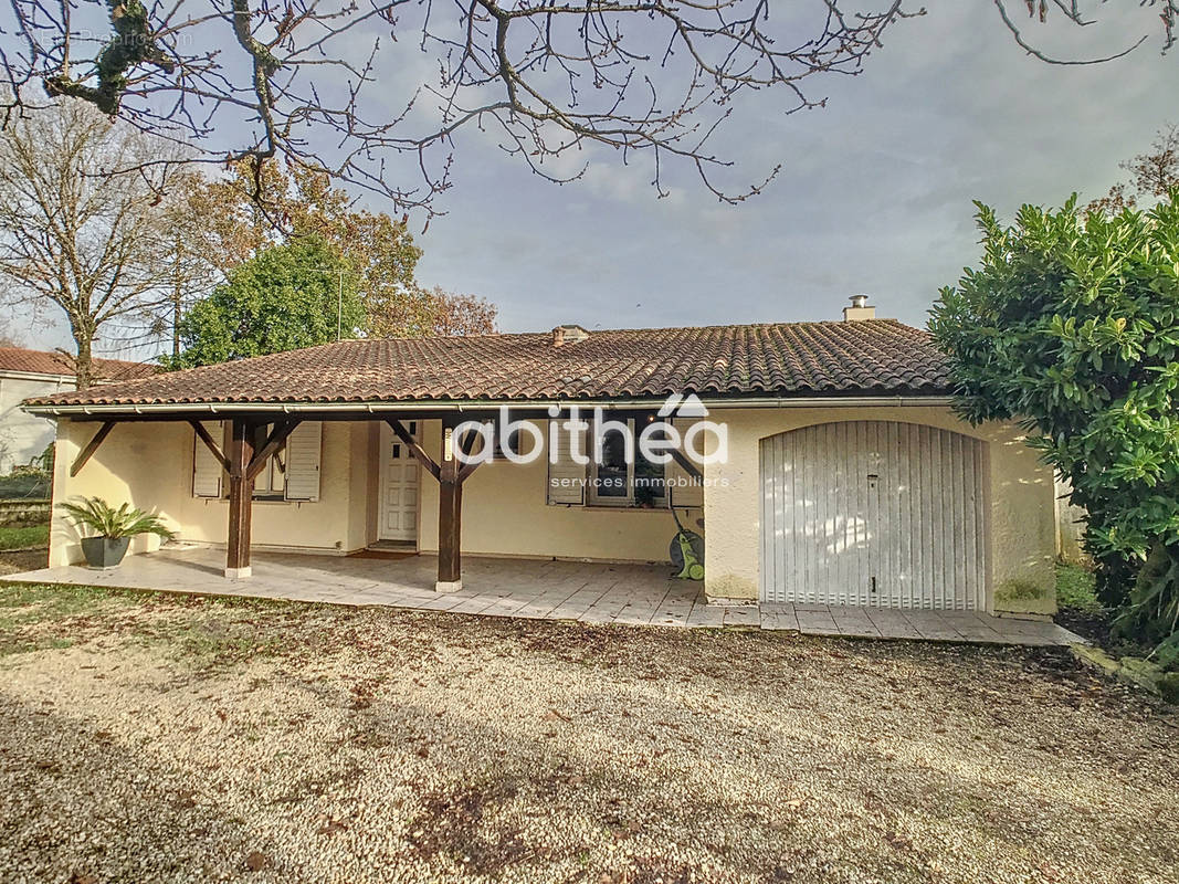 Maison à SAINT-YRIEIX-SUR-CHARENTE