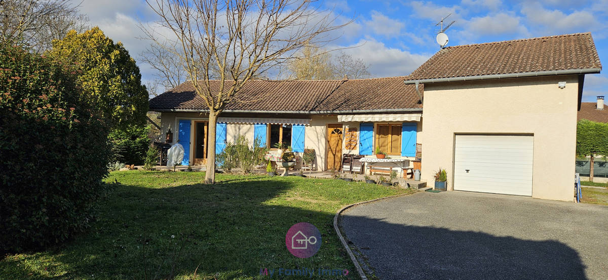 Maison à SAINT-VERAND