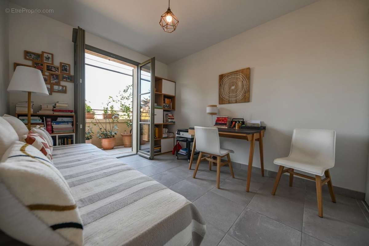 Appartement à UZES