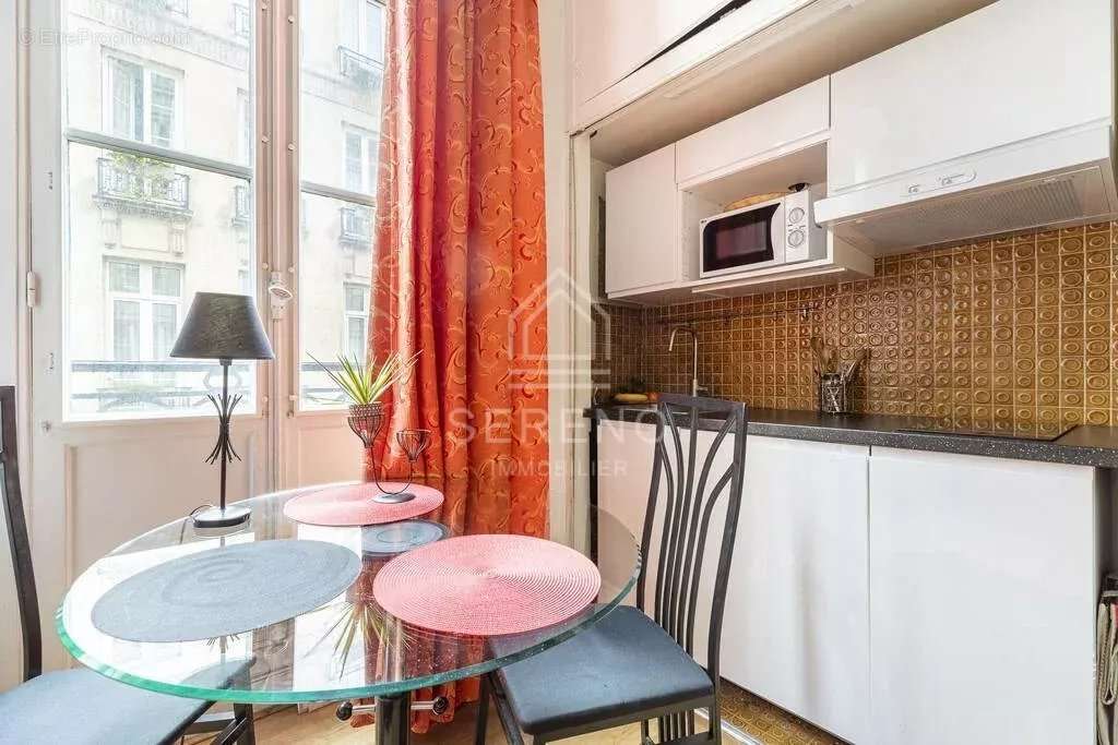 Appartement à PARIS-6E