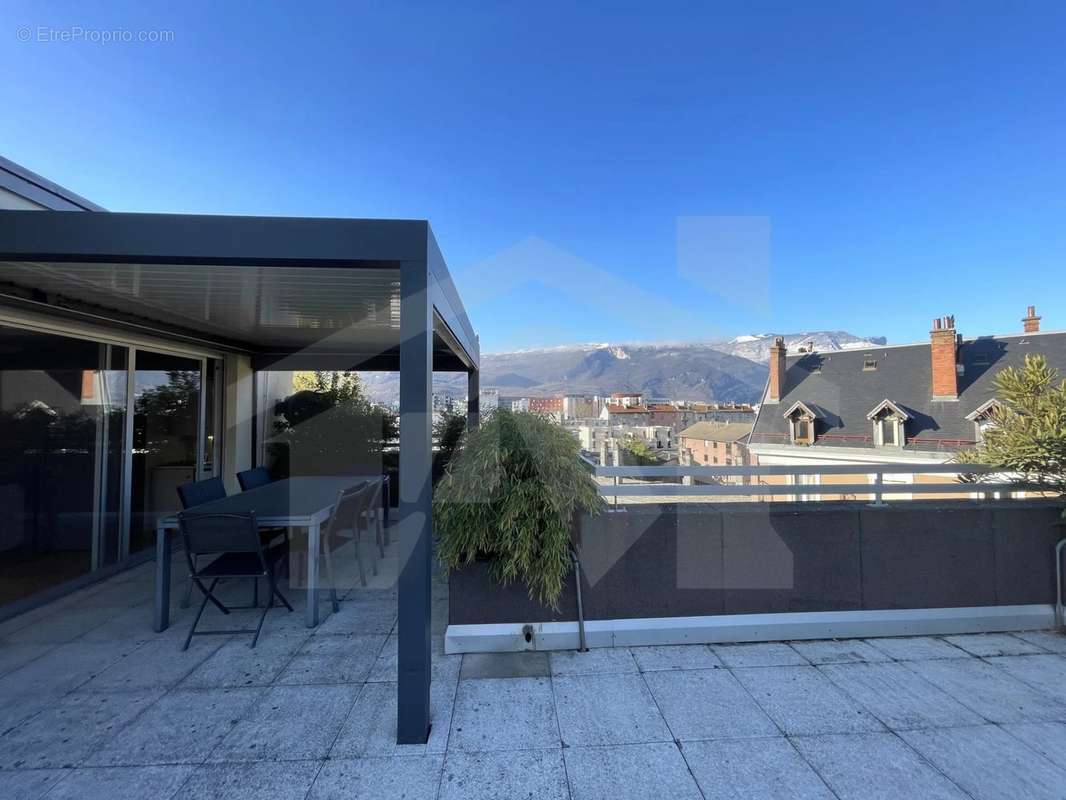 Appartement à GRENOBLE