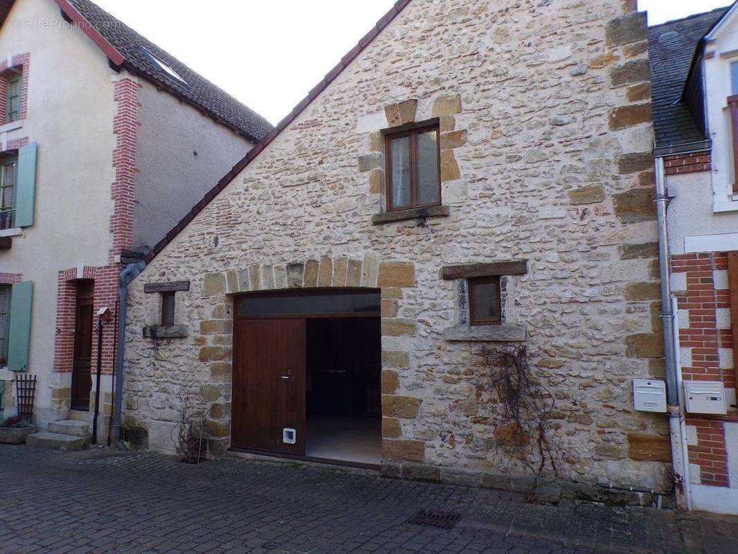 Appartement à MENNETOU-SUR-CHER