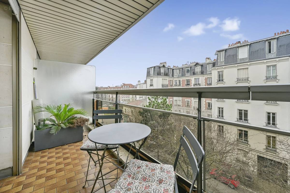 Appartement à LE RAINCY