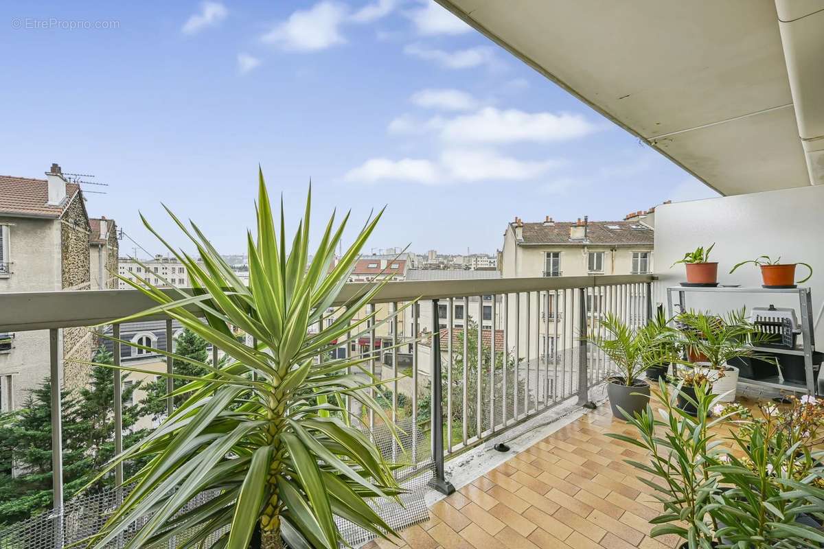 Appartement à LE RAINCY