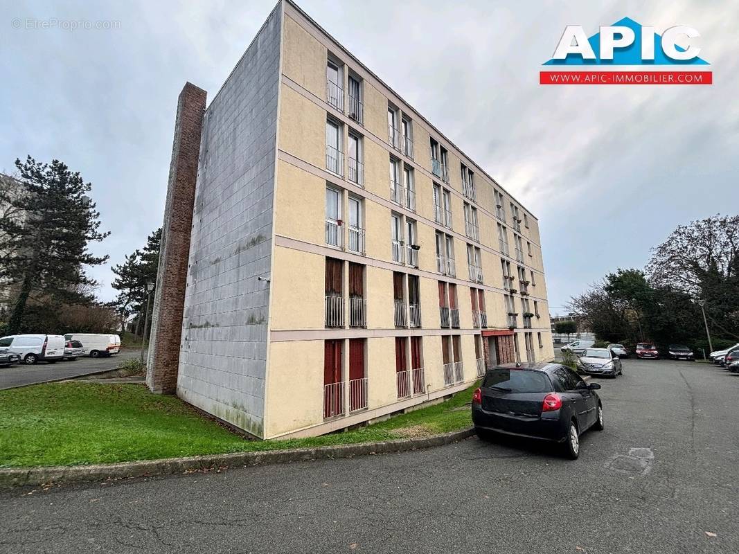 Appartement à GARGES-LES-GONESSE