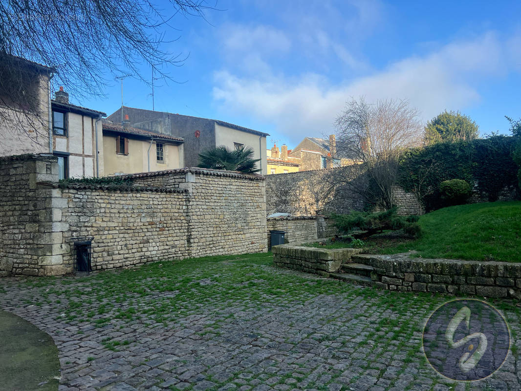 Maison à SAINT-MAIXENT-L&#039;ECOLE