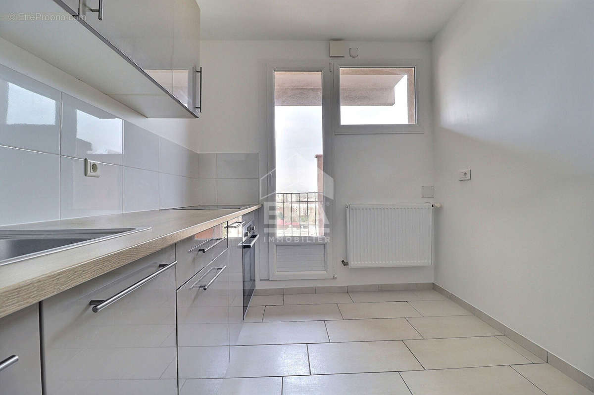 Appartement à EPINAY-SUR-SEINE