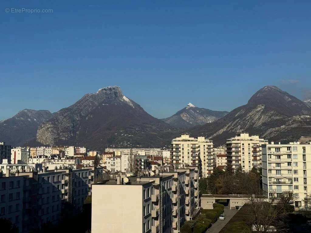 Appartement à GRENOBLE