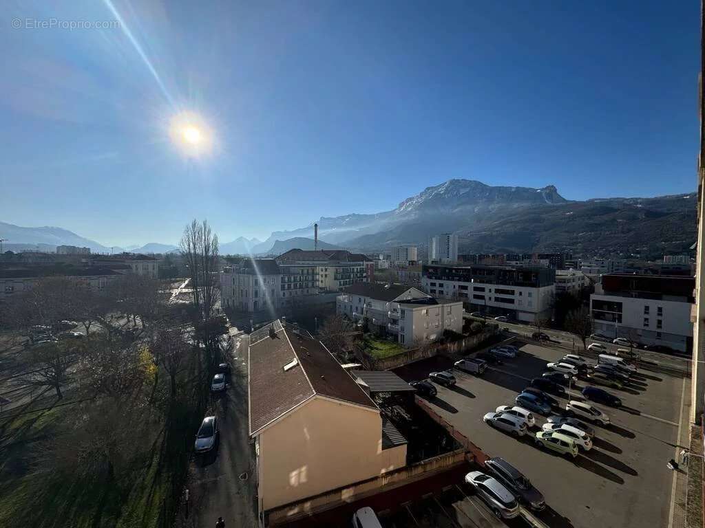 Appartement à GRENOBLE