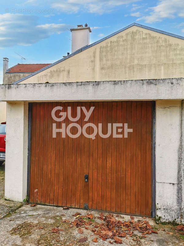 Appartement à FONTENAY-SOUS-BOIS