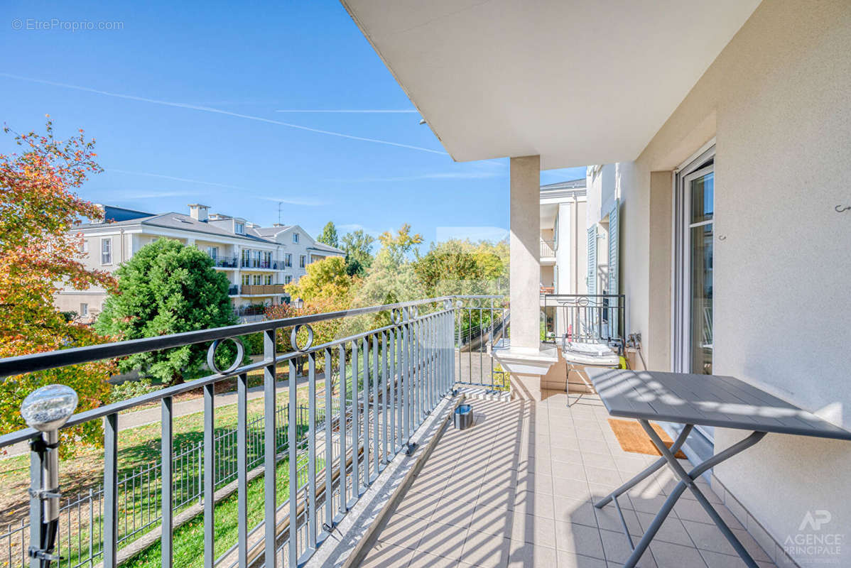 Appartement à RUEIL-MALMAISON