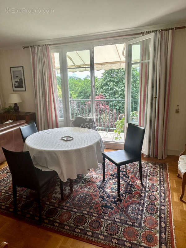 Appartement à MAISONS-LAFFITTE