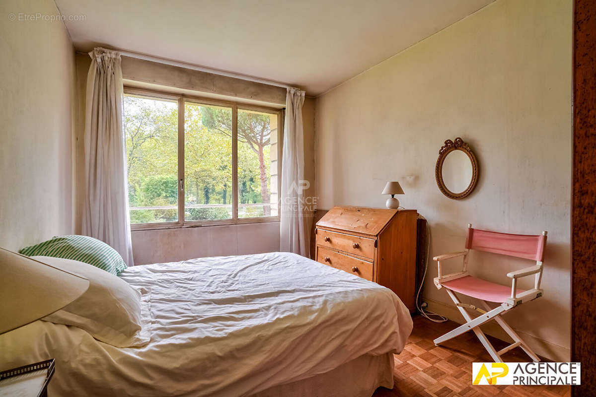 Appartement à MAISONS-LAFFITTE