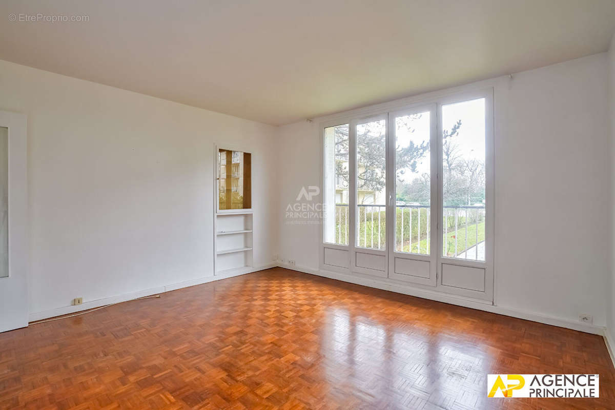 Appartement à MAISONS-LAFFITTE