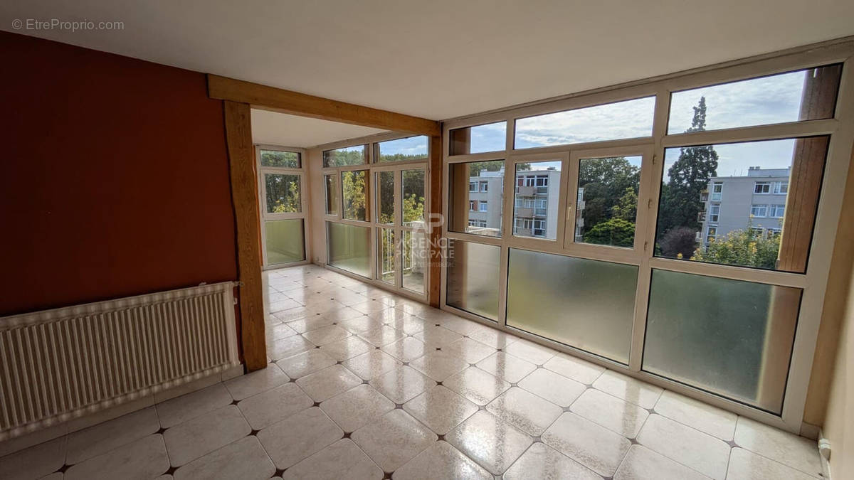 Appartement à MAISONS-LAFFITTE