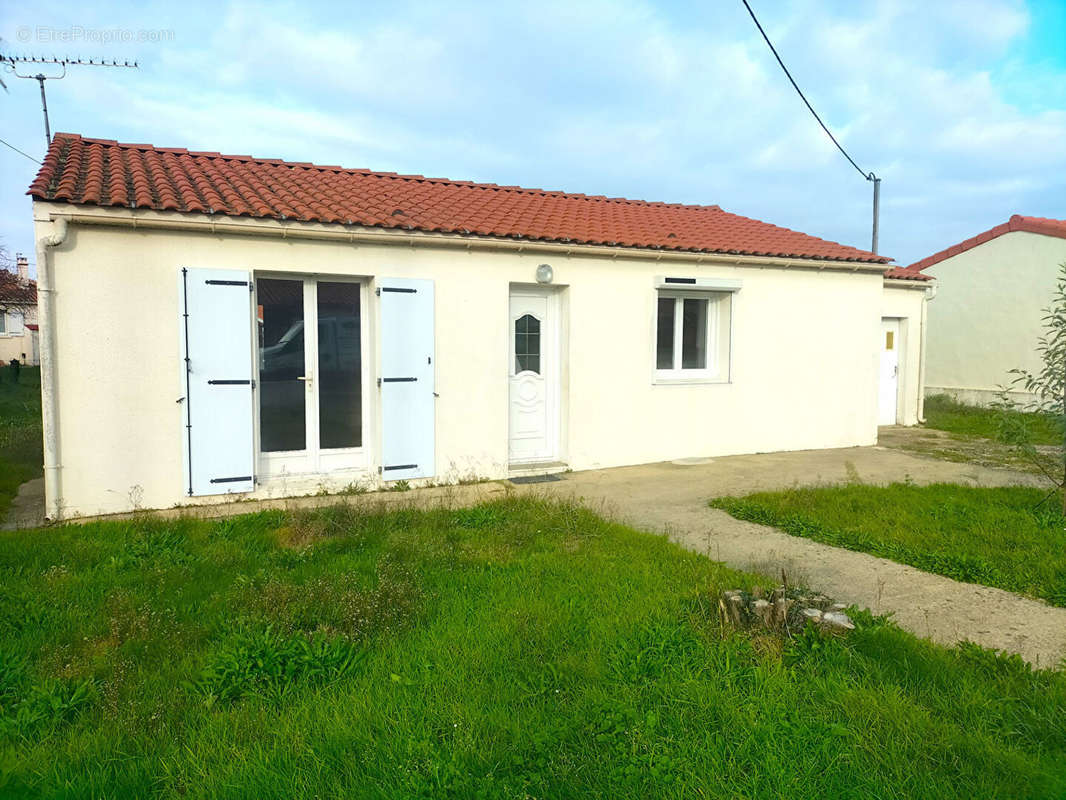 Maison à BEAUVOIR-SUR-MER