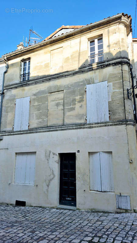 Maison à COGNAC