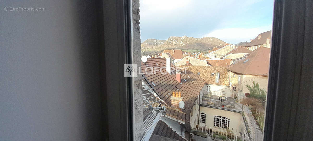 Appartement à SALINS-LES-BAINS