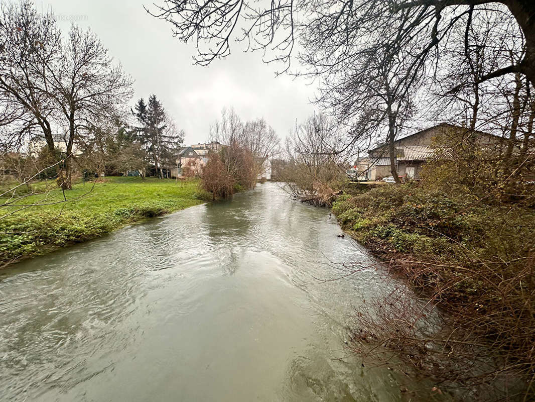 Terrain à BOURGES