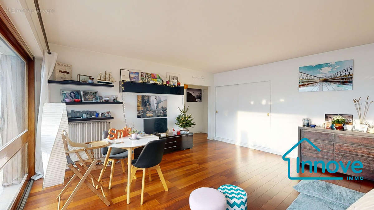 Appartement à RUEIL-MALMAISON