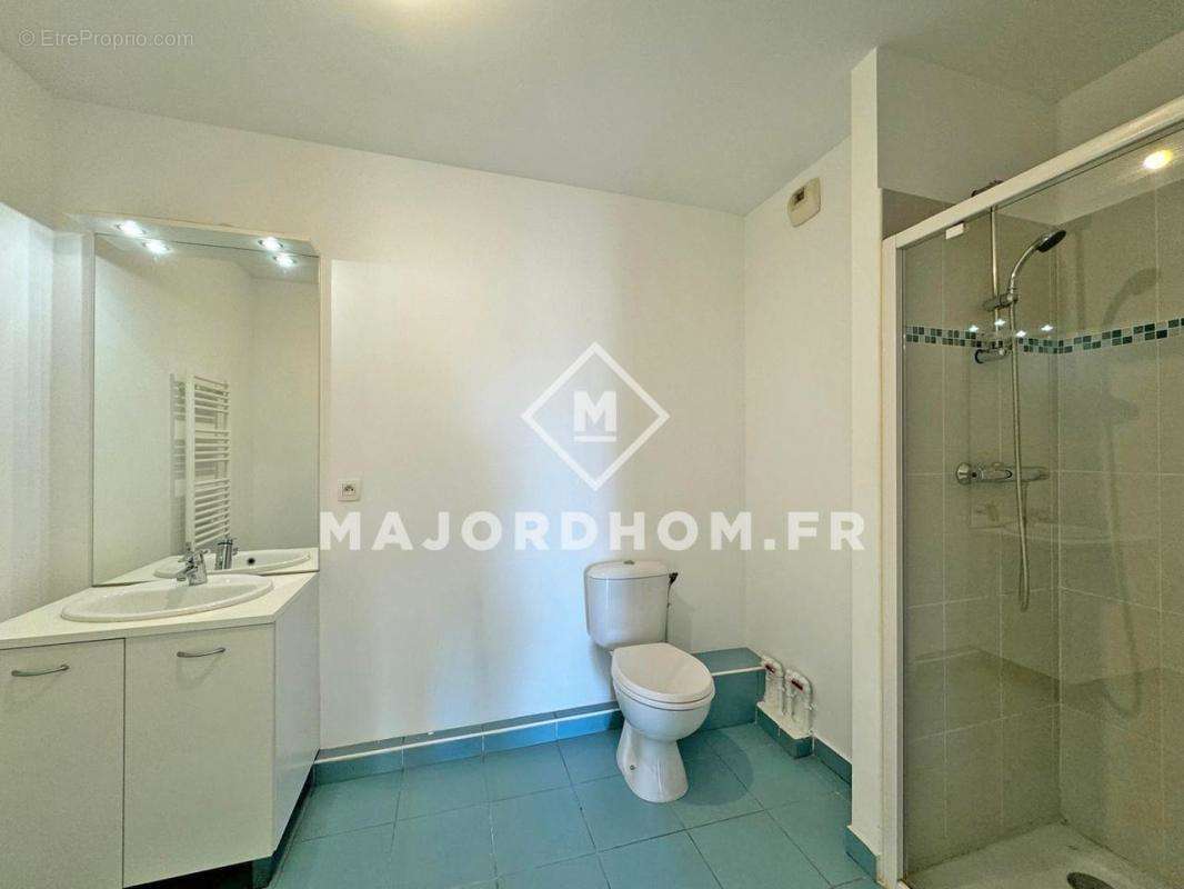 Appartement à MARSEILLE-2E