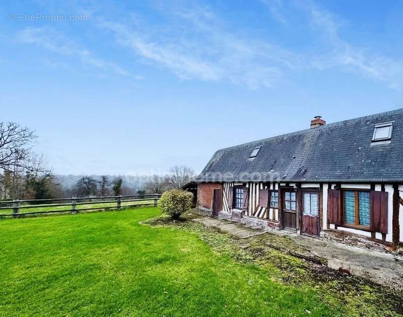 Maison à PONT-L&#039;EVEQUE