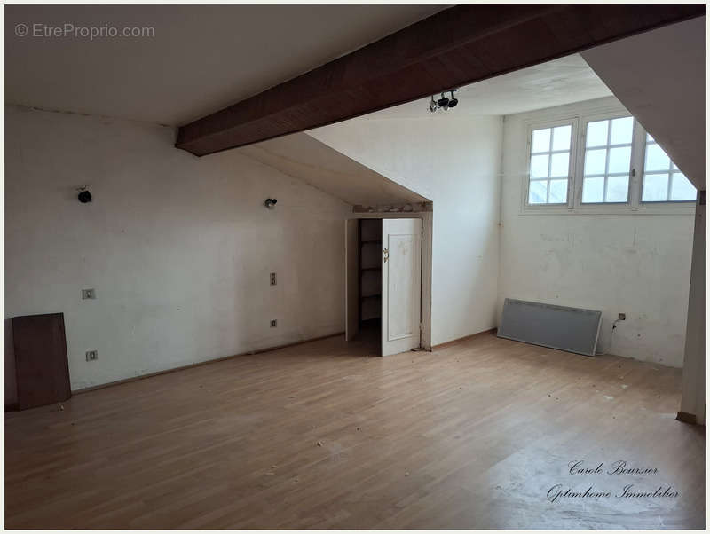 Appartement à LIFFOL-LE-GRAND