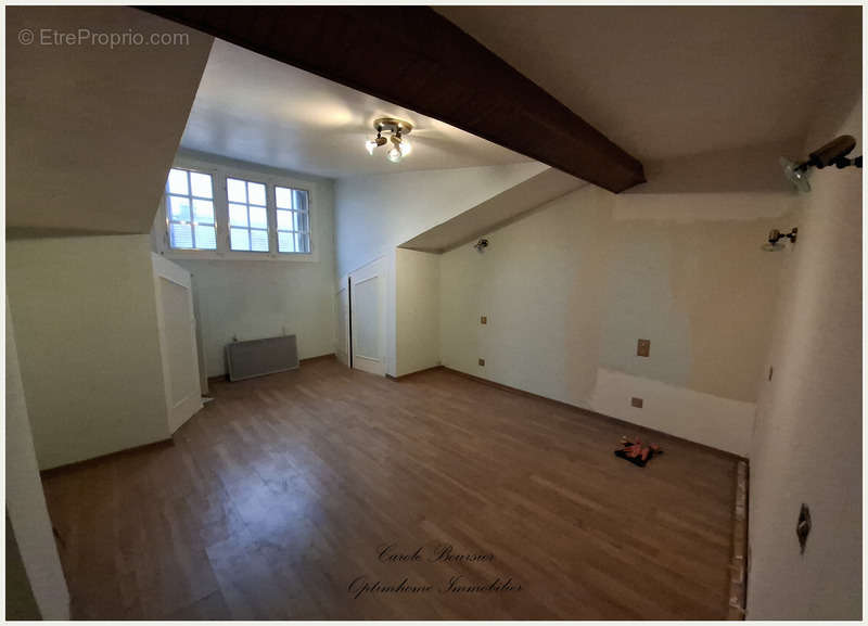 Appartement à LIFFOL-LE-GRAND