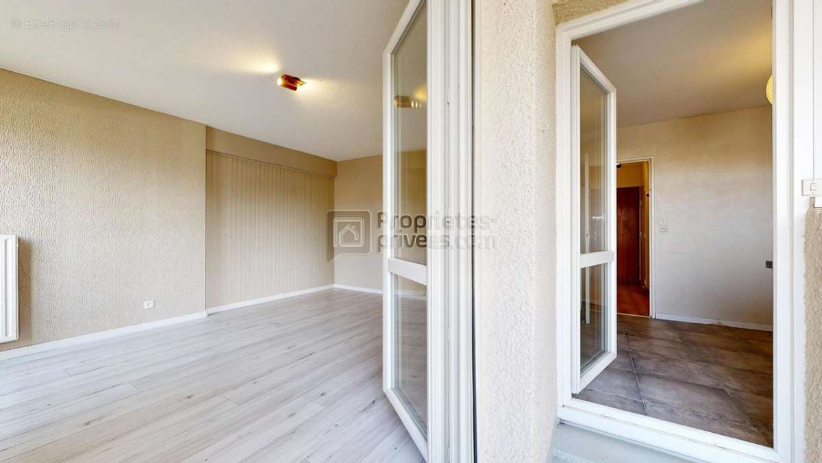 Appartement à RAMONVILLE-SAINT-AGNE