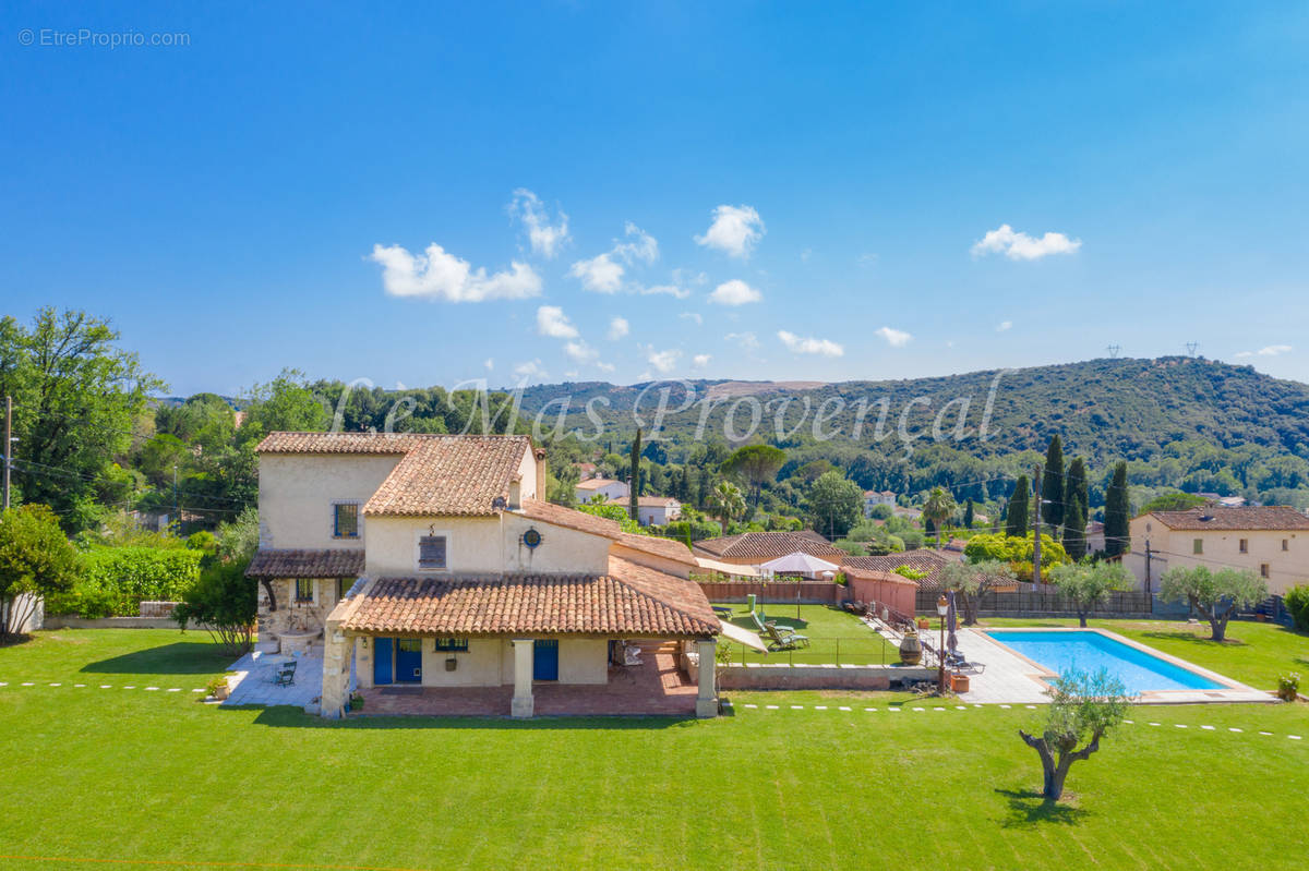 Maison à LA COLLE-SUR-LOUP