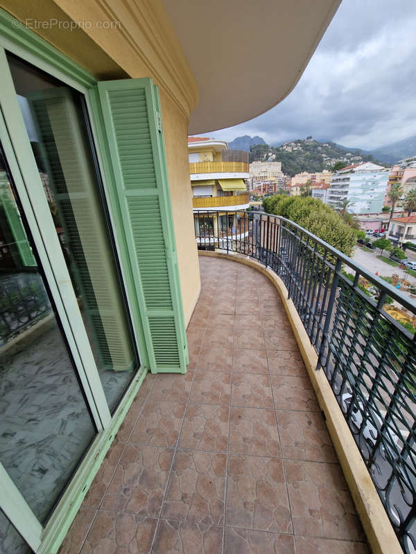 Appartement à MENTON