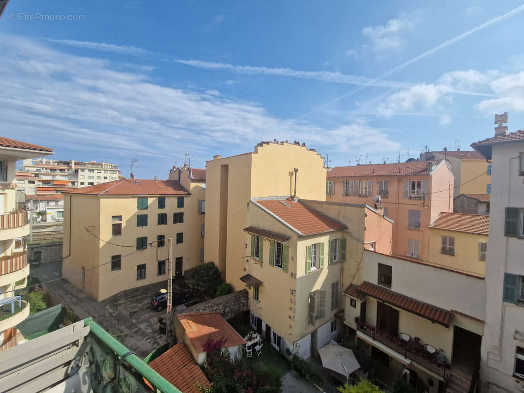 Appartement à MENTON