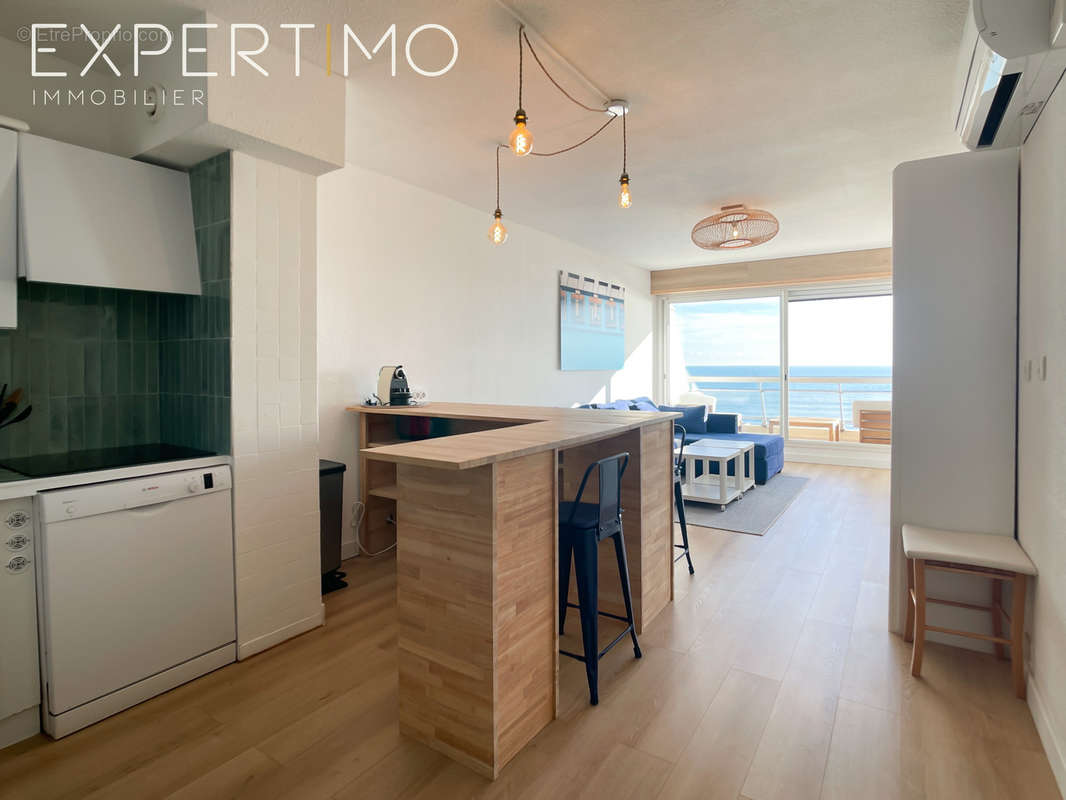 Appartement à MAUGUIO