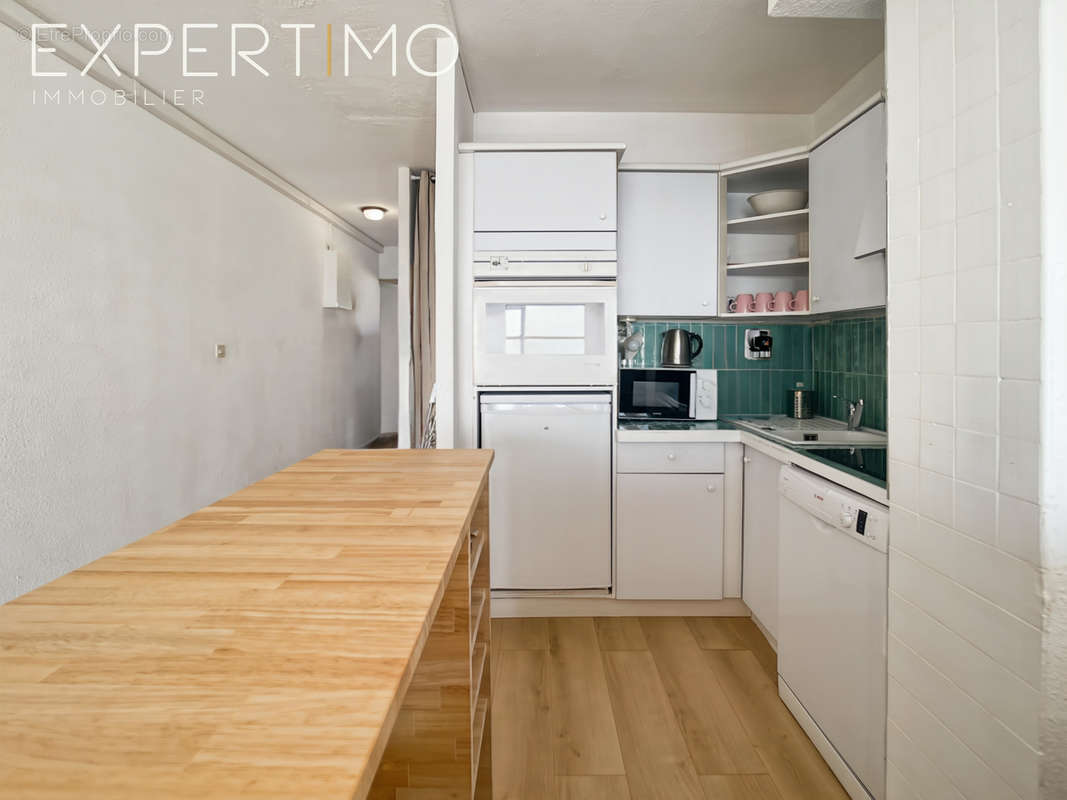 Appartement à MAUGUIO