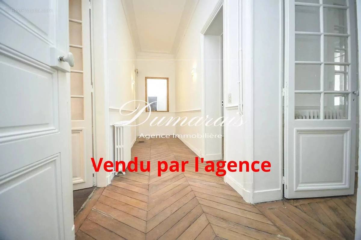 Appartement à PARIS-15E