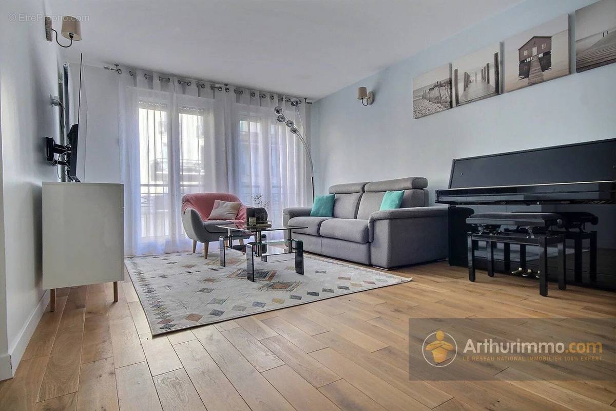 Appartement à SAINT-MAURICE