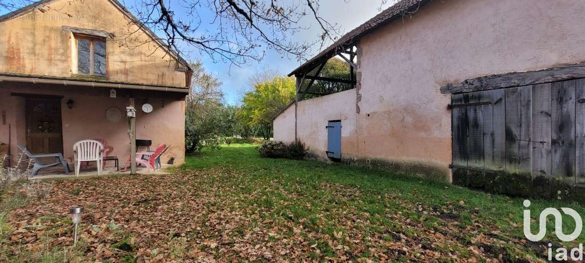 Photo 2 - Maison à LOUROUX-BOURBONNAIS