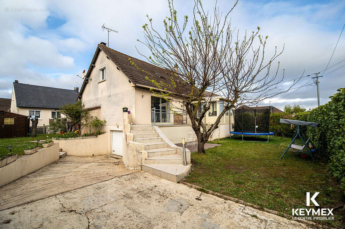 Maison à ASNIERES-SUR-OISE