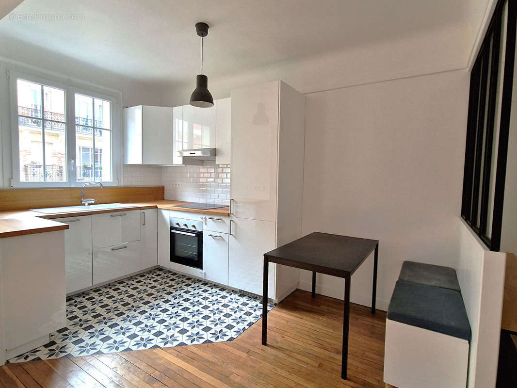 Appartement à ISSY-LES-MOULINEAUX