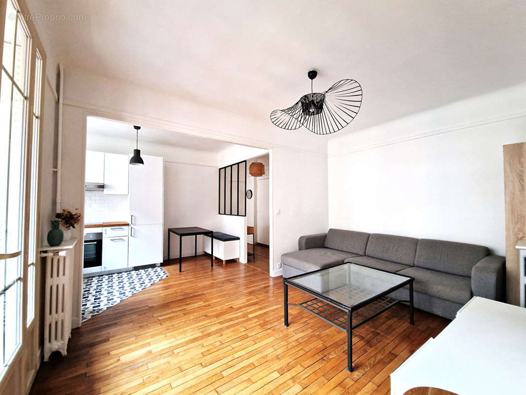 Appartement à ISSY-LES-MOULINEAUX