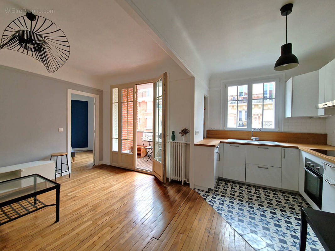 Appartement à ISSY-LES-MOULINEAUX