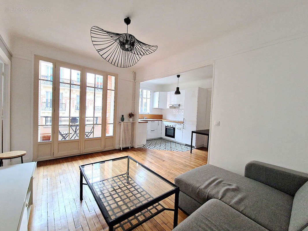 Appartement à ISSY-LES-MOULINEAUX