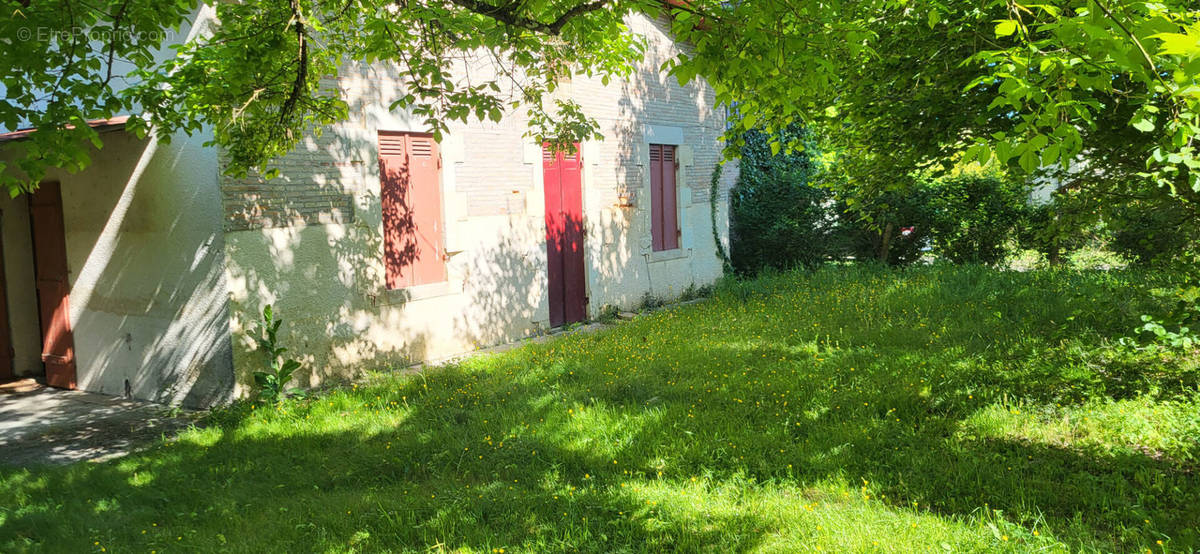 Maison à BELIN-BELIET