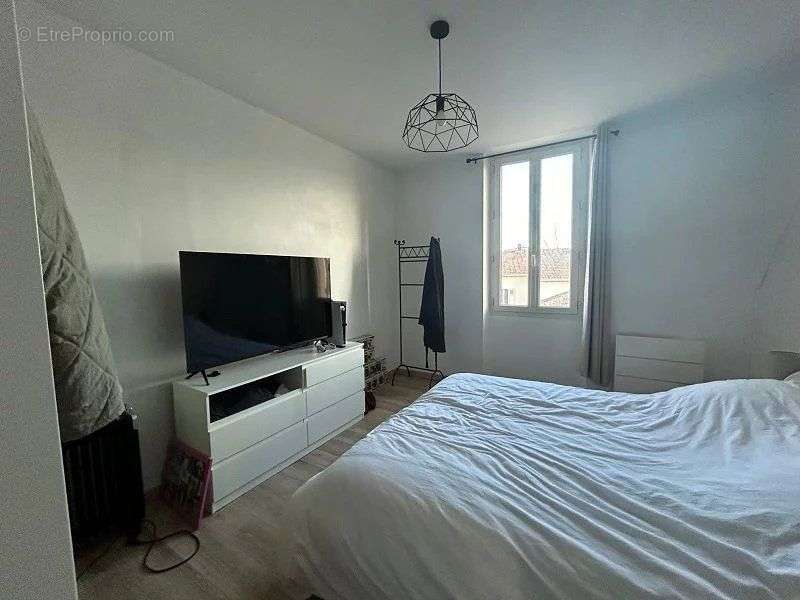 Appartement à PORT-SAINT-LOUIS-DU-RHONE