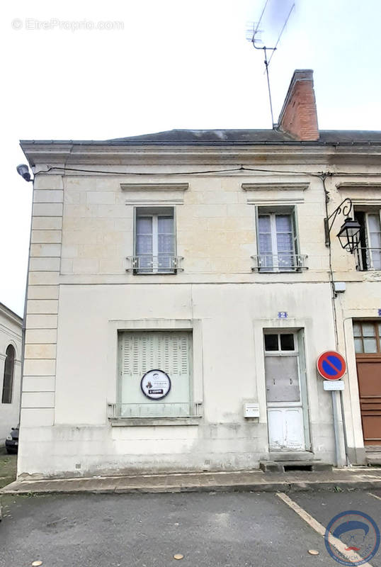 Maison à LA CHARTRE-SUR-LE-LOIR