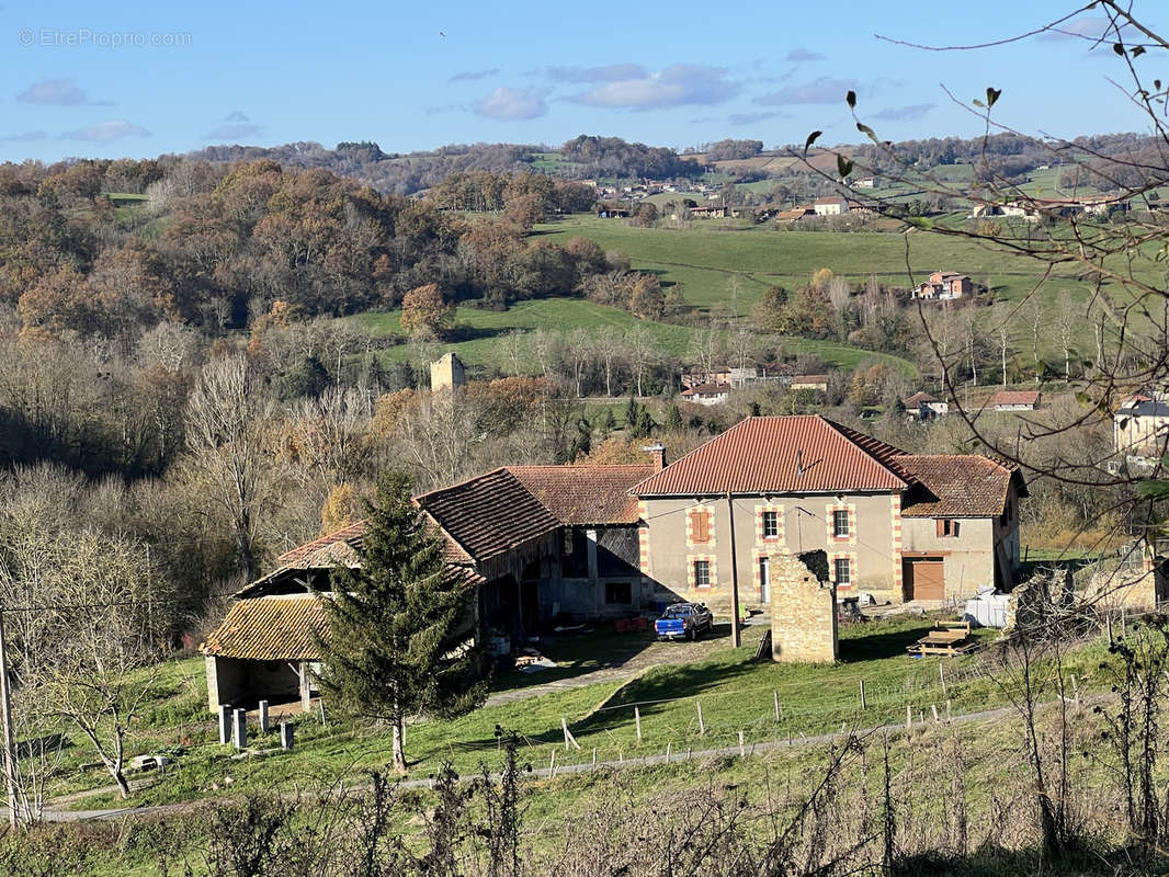 Maison à L&#039;ISLE-EN-DODON