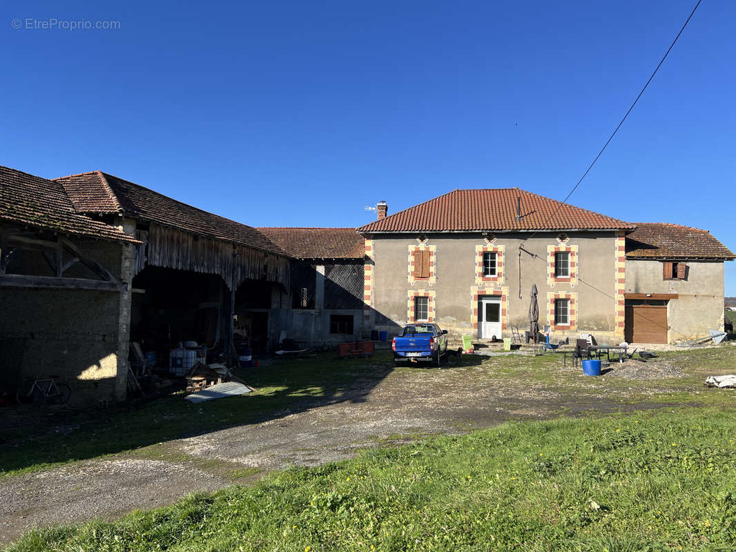 Maison à L&#039;ISLE-EN-DODON